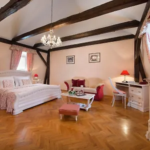Boutique Constans 4*, Prága Csehország